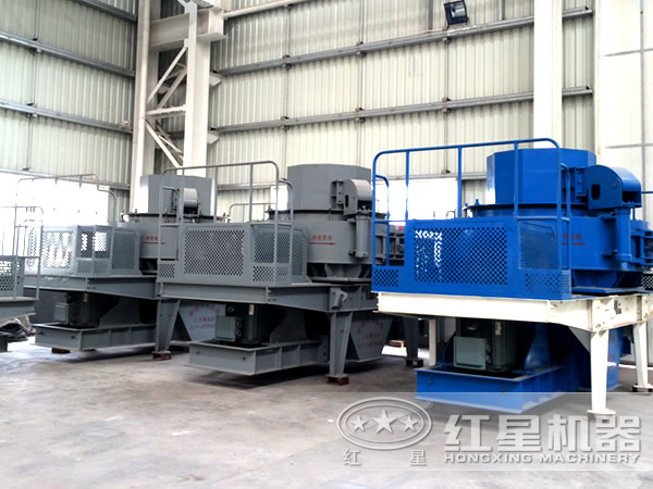 沖擊式破碎機(jī)、沖擊錘式破碎機(jī)